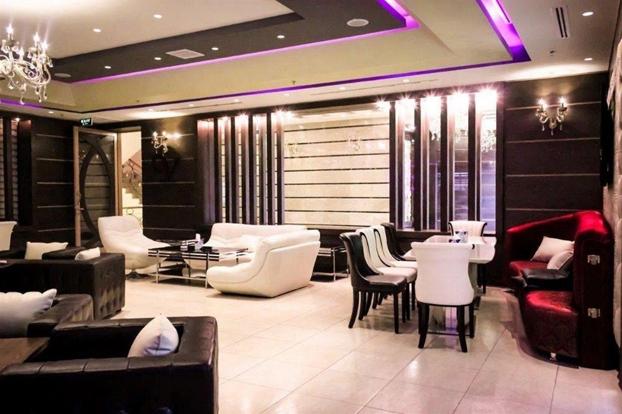 Days Inn Hotel & Suites Amman Eksteriør billede